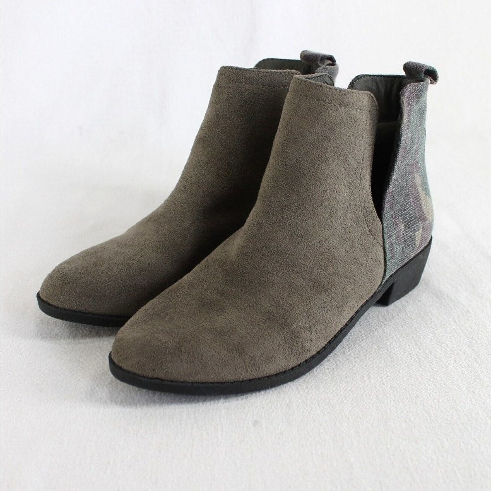 Corkys Camo Ankle Boots Girls Size 2 Olive Green Slip On Low Heel